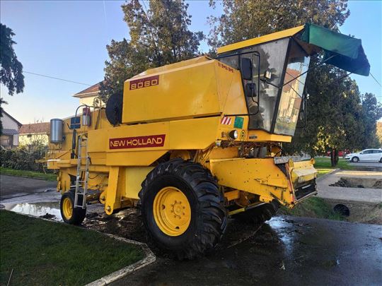 Kombajn New Holland 8080